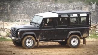 Land Rover Defender Test the Max #241