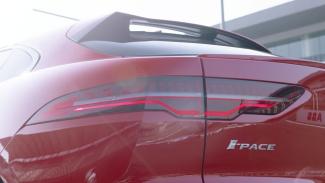Das Duell: Jaguar I-Pace vs. Tesla X