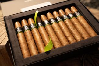 Serviert: „Cast Off“ – feinste Zigarren von Carlos André