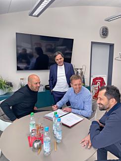 Trainer Julian Nagelsmann unterzeichnet einen 5-Jahres-Vertrag beim FC Bayern