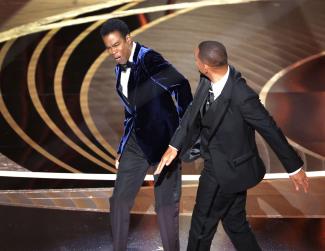 Oscars 2022: Will Smith verpasst Chris Rock eine Ohrfeige