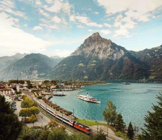 Die Grand Train Tour of Switzerland bei ihrer Station in Flüelen