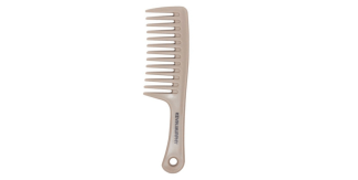 Styling gleich langer Haare bei Männern: „Texture.Comb“ von Kevin Murphy