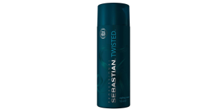 Styling der Trendfrisur Mullet für Männer: „Twisted Curl Magnifier“ von Sebastian Professional