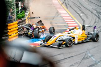 Crash von Sophia Flörsch in Macau 2018